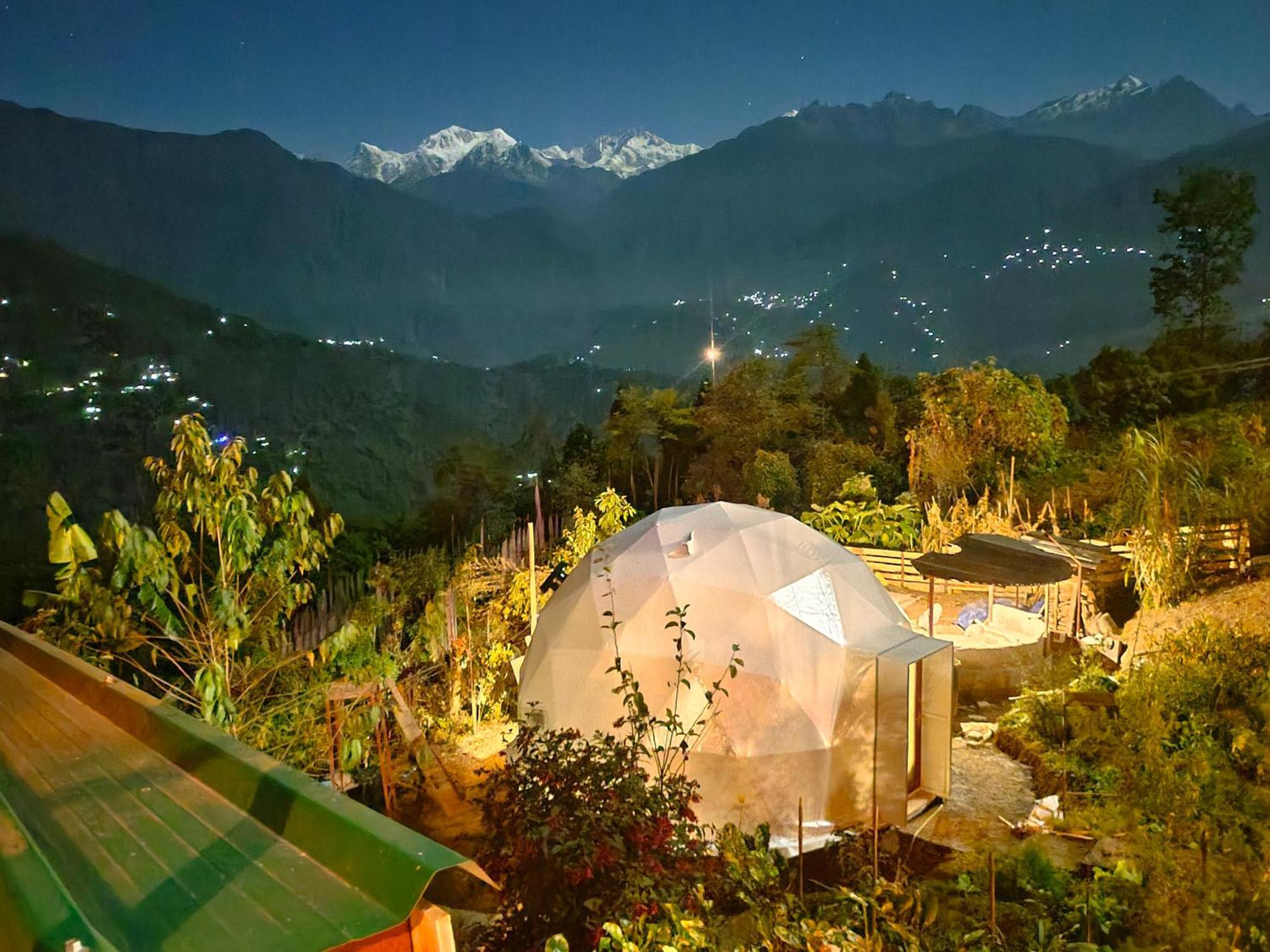 펠링 Wake In Himalayas 호스텔 외부 사진